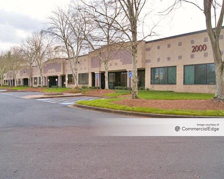 Industrial space for Rent at Camp Creek Business Center - 1400-2000 Centre Pkwy in East Point