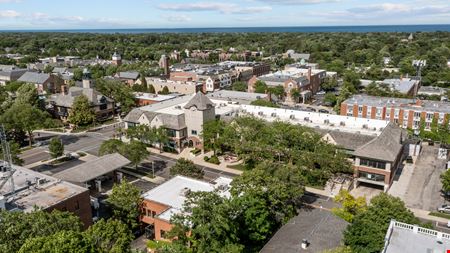 Deerpath Plaza
