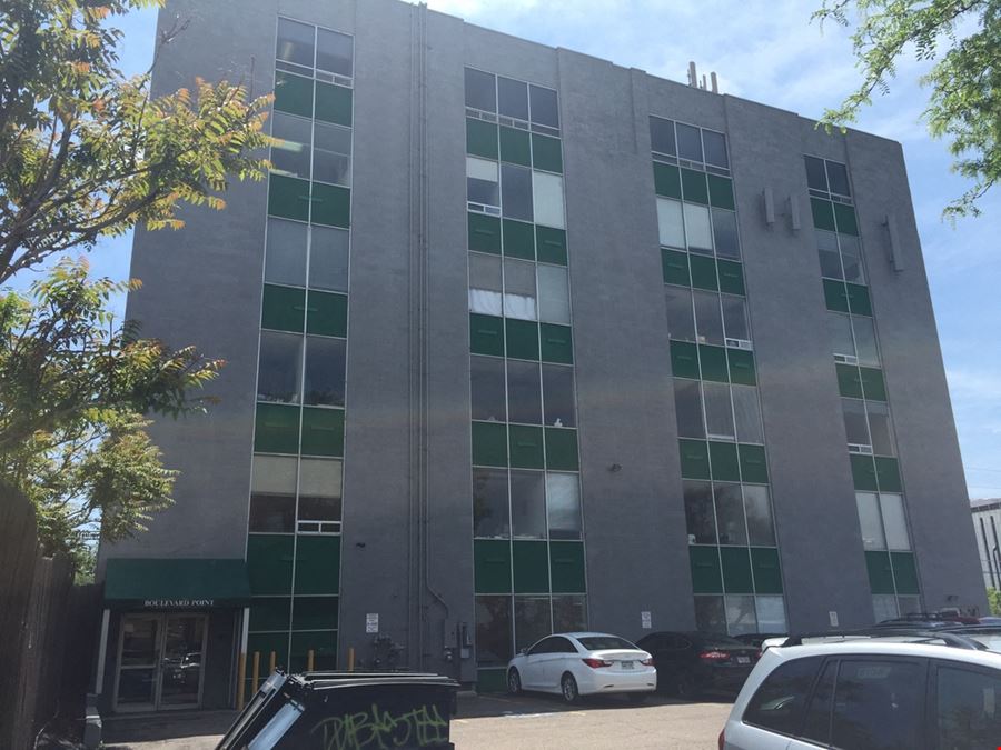 4101 E Louisiana Ave