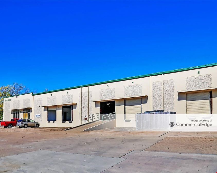 Pine Forest Business Center