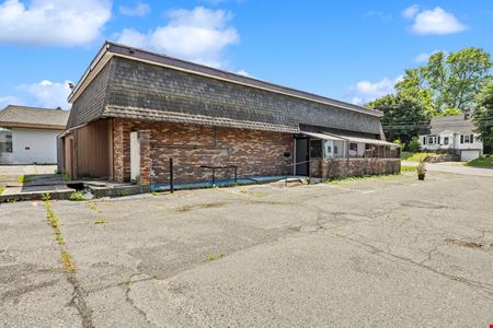 Stillson Road Stand-Alone Commercial/Retail Space.