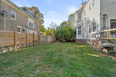 3933 Warwick