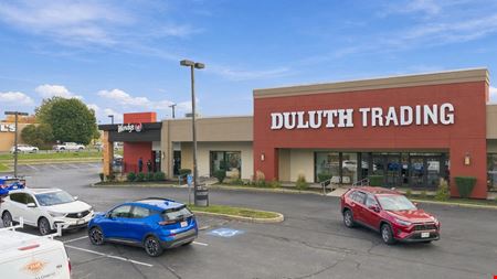 Burlington, MA - Shops at Mall Road
