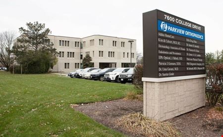 Office space for Rent at 7600 W College Dr in Palos Heights