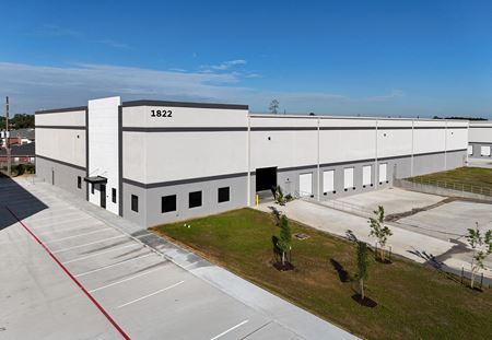 Industrial space for Sale at 1800 Meadow Edge Ln in Spring