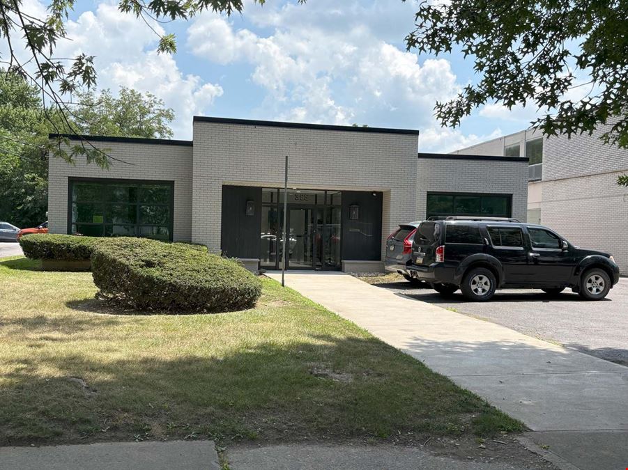 385 Wyoming Ave