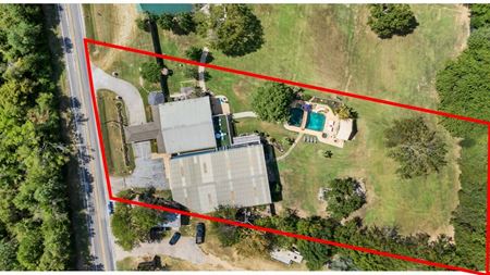 Canton Live-Work Retreat & Warehouse Campus