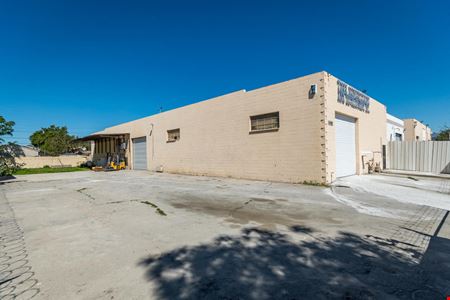 Industrial space for Sale at 11245 Vinedale St, Sun Valley, CA 91352 in Los Angeles