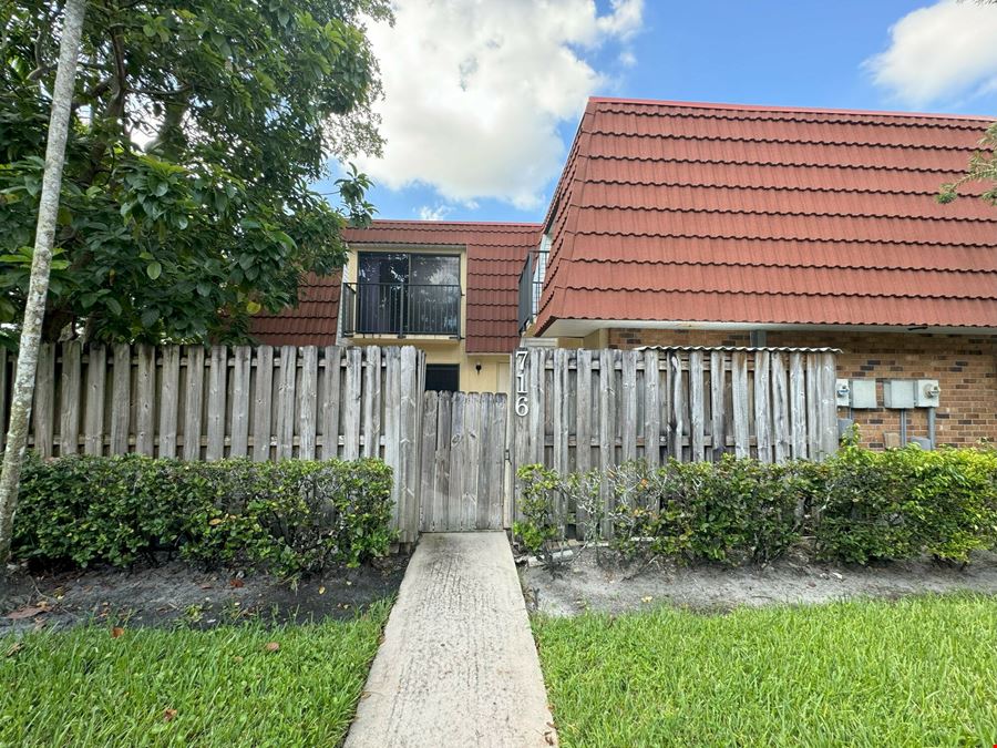 716 Northwest 98th Way