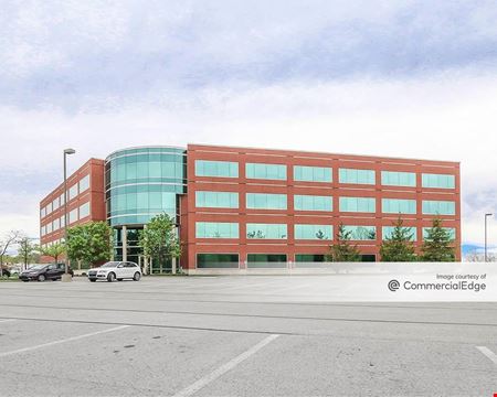 Lake Pointe Center IV