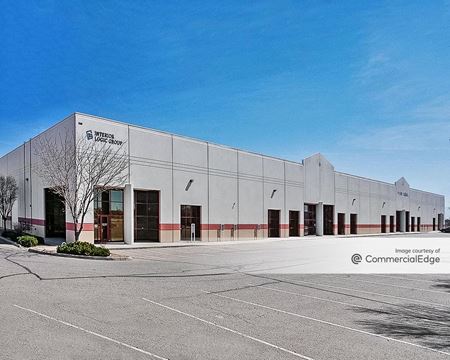 Commercial space at 540 Silver Creek Road NW in Albuquerque