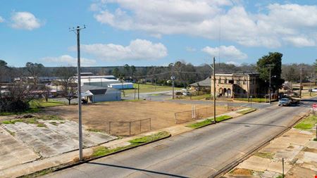 Unassigned space for Sale at 105 W Calhoun in Magnolia