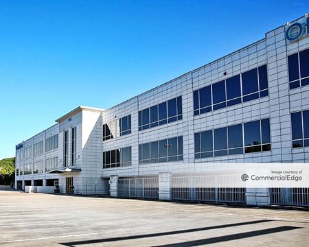 Office space for Rent at Stonecliff in Austin