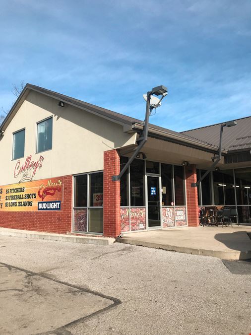 RETAIL FOR LEASE NEAR MSU