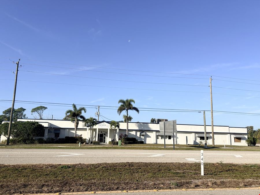 Warehouse / Flex Space with Office – High-Visibility Tamiami Trail Location