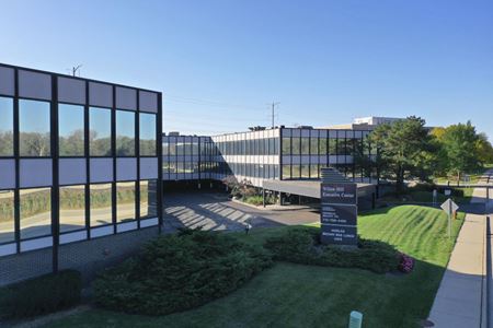 Office space for Rent at 540-550 West Frontage Road in Northfield