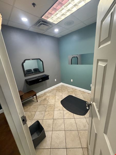 201 Ring Road Suite 60