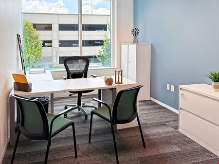 Regus - Brentwood - Seven Springs