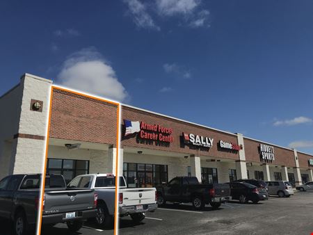 For Lease - Walmart Shadowed Strip Center End Cap