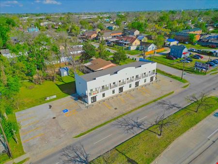 7704 Irvington