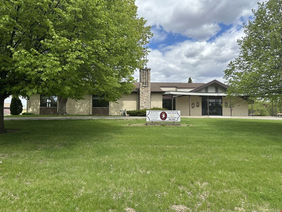 2500 Prairie Ave