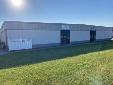 Industrial space for Rent at 5115 Tremont Ave in Davenport