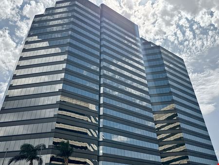 Regus - Los Angeles - 12100 Wilshire Blvd
