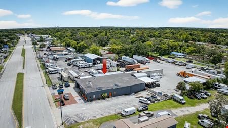 Auto Shop with Large Outdoor Storage Yard