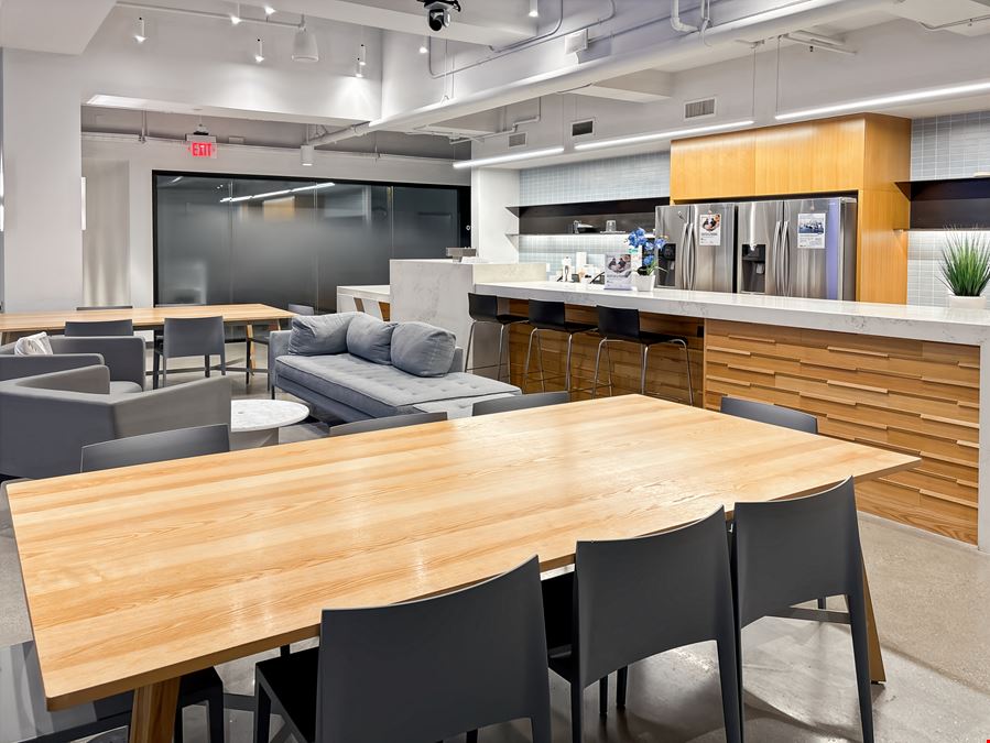 Spaces - Long Beach - 145 W Broadway