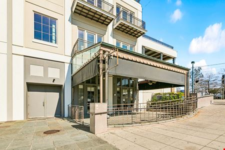 French Quarter Ground Floor 2nd Gen Restaurant Opportunity