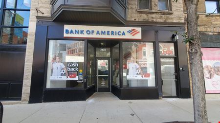 Commercial space at 2428 N Lincoln Ave in Chicago