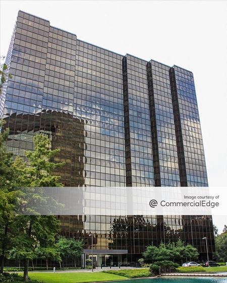 Office space for Rent at Lakes on Post Oak - 3050 Post Oak in Houston