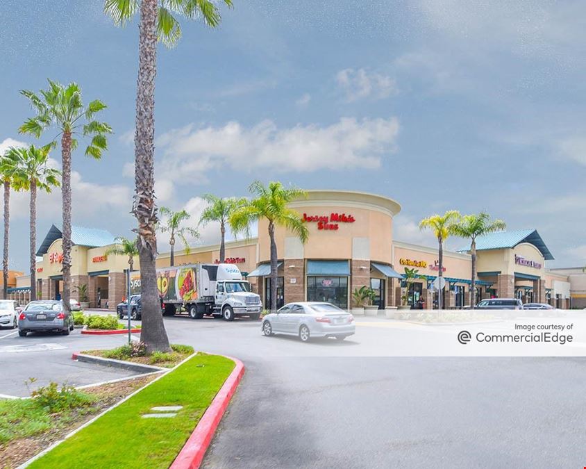 Gateway Plaza
