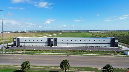 890 E. Military Highway / 35.8 Acres