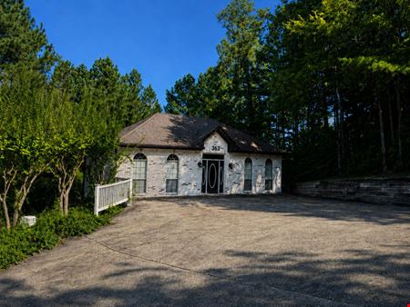 ±1,968 SF Freestanding Office Building for Sale in Pelham