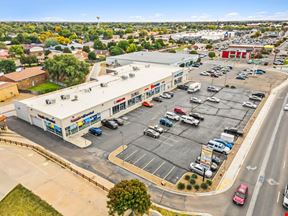 Colonial Plaza