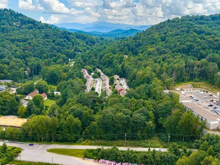 3118 Sweeten Creek Road