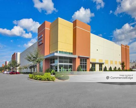 Industrial space for Rent at 7153-7215 South John Young Pkwy in Orlando