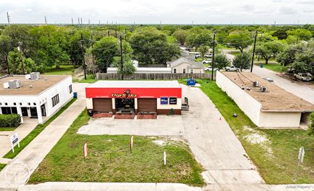 Retail space for Sale at Turnkey Oil Change in Sinton