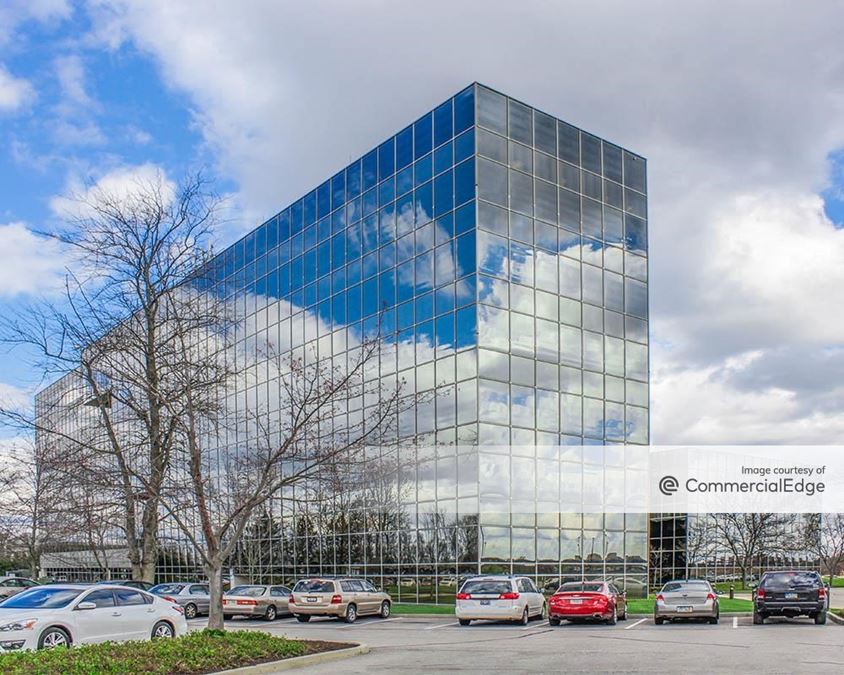 Lake Forest Place