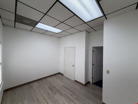 Mall Centre - Single Office Available