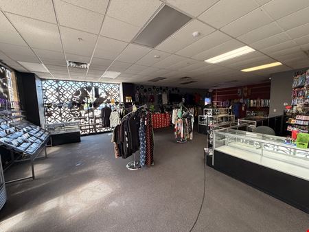 1st Ave Street Retail
