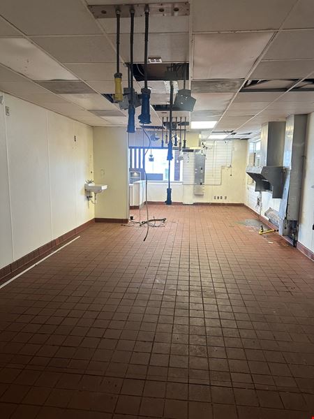 Turnkey QSR near Bradley University