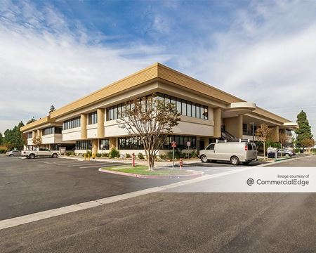 Office space for Rent at Huntington Beach Plaza I & II in Huntington Beach