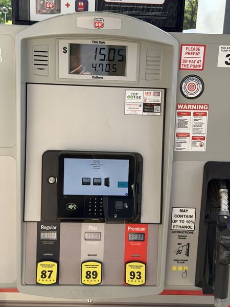 1708 S Mobberly -Phillips 66 Gas Station