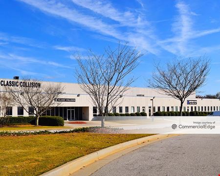 Commercial space at 1461-1471 State Route 20 West in McDonough