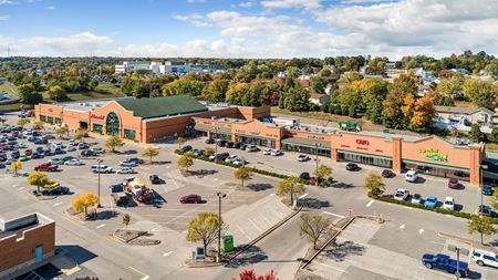 Retail space for Rent at Richardson Crossing in Arnold