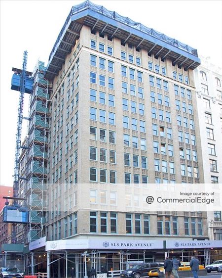 Office space for Rent at 450 Park Avenue South in New York