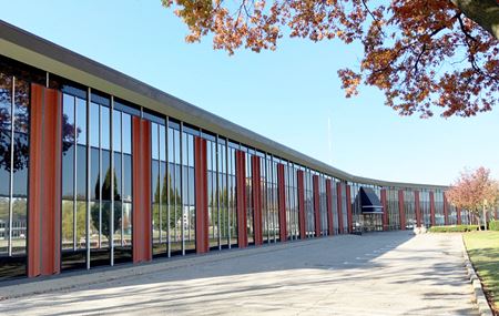 Office space for Rent at Crescent Centre in Southfield
