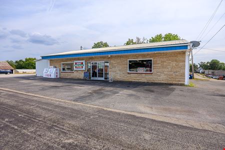 Retail space for Sale at The Farmer's Market in Oak Ridge